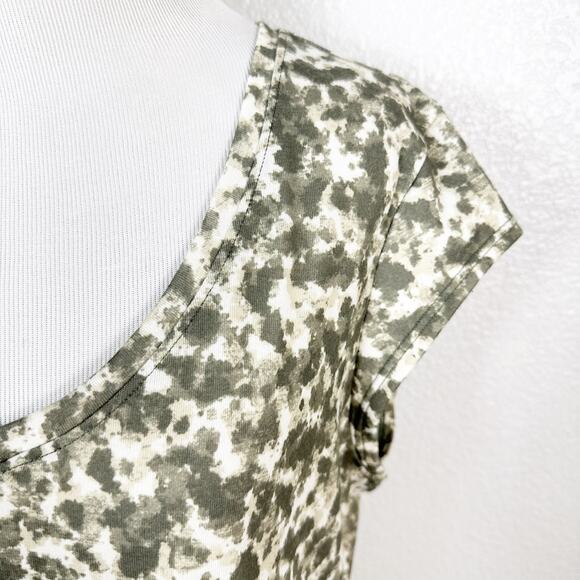 The North Face Womens EZ Tee Short Sleeve Active Dress in Green Print Size M - Picture 4 of 13